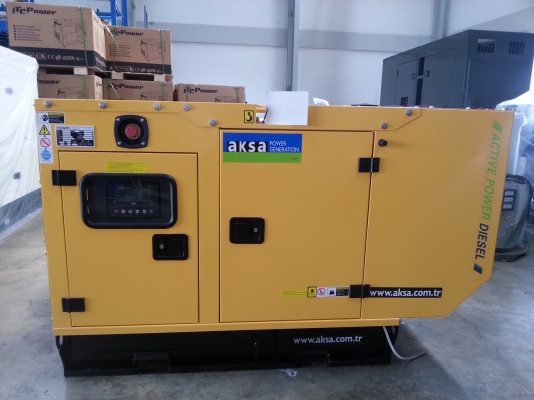 เครื่องปั่นไฟ 20KVA 3 เฟส