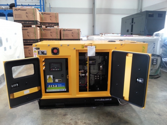 เครื่องปั่นไฟ 20KVA 3 เฟส เครื่องปั่นไฟ 20KVA 3 เฟส