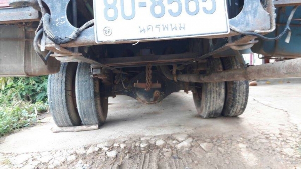 รถ 6 ล้อ ISUZU FRR เครื่อง 165 แรง ยาว 6 ม. ยาง 8.25