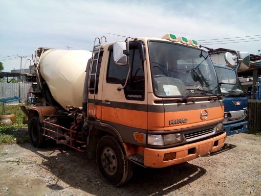 รถโม่ปูน HINO เครื่องJO8C ธรรมดา