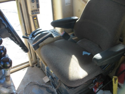 CAT 140H#2ZK02753 11,252hrs ปี 1997 รถเก่านอกนำเข้าจาก USA  สนใจสอบถาม 062-709-1748