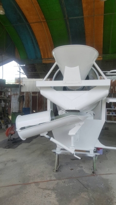 โม่ปูน ขนาด 2.5 คิว เกียร์ KYB มือสอง (ซื้อขายตามสภาพ)