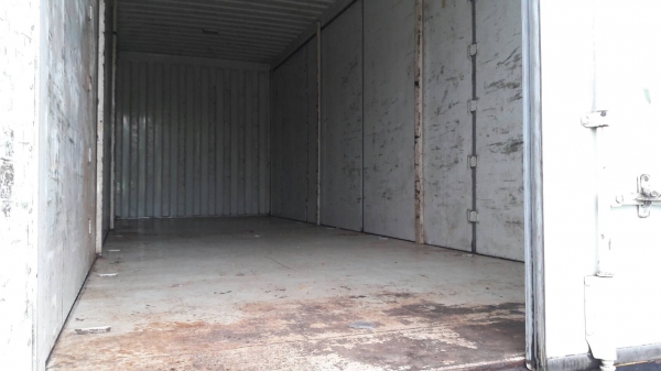 รถอีซูซุ 6 ล้อ ตู้แห้ง FTR  240 แรงม้า. ปี 55.   ( รถวิ่ง 24x,xxx  กม. )   สนใจติดต่อ  081 -6079515