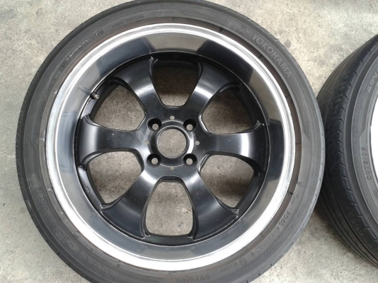 ขอบ17นิ้ว4รู100 พร้อมยาง สวยๆ 4 ล้อ ราคา 6900 บาท