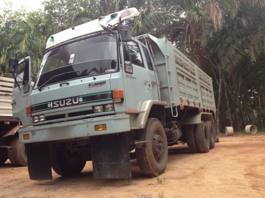 รถอีซูซุ 10 ล้อดั้ม FXZ  240 แรงม้า. ปี 39. (  นางฟ้าแท้. )    สนใจติดต่อ  081 - 6079515
