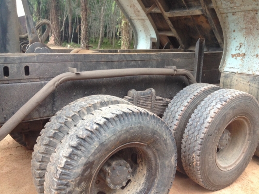 รถอีซูซุ 10 ล้อดั้ม FXZ  240 แรงม้า. ปี 39. (  นางฟ้าแท้. )    สนใจติดต่อ  081 - 6079515