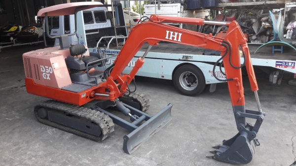 ขายรถขุด IHI is30Gx คอนโทรลสั้น ปั้มนิ้ม รถนำเข้าญี่ปุ่น