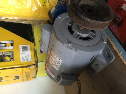 มอเตอร์mitsubishi 1/2hp สภาพดี