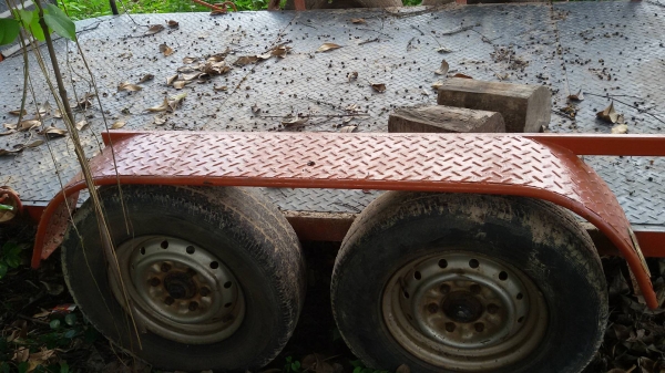 ขายรถลาก(สาลี่)  บรรทุกรถเกี่ยวข้าวรุ่นคูโบต้า DC 70g ได้  รถาตรฐาน สวย  ราคา 36,000 บาท  โทร 080-5532793