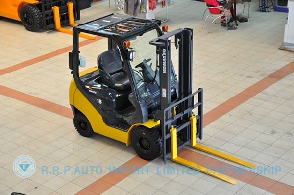 ขายรถโฟล์คลิฟท์มือสอง KOMATSU รุ่น FG15LT-658827 ราคา 215,000 บาท นำเข้าจากญี่ปุ่น ไม่เคยใช้งา่นในไทย