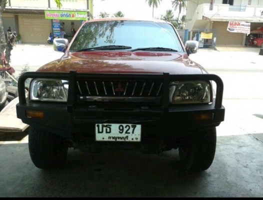 สตราด้าโฟวิล. 4×4 สตราด้าโฟวิล. 4×4