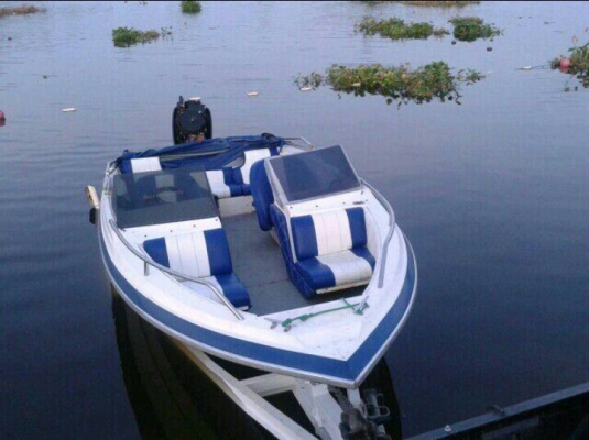 เรือซีทโบ๊ท15ฟุตครึ่ง. 7ที่นั่ง เครื่อง90แรง พร้อมเทเลอร์
