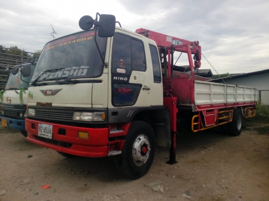 ขายถูก ด่วนๆ รถ6ล้อติดเฮี๊ยบ3.7ตัน 5ท่อน