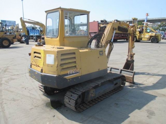 ขายรถขุดเล็ก ยี่ห้อ : YANMAR รุ่น : YB25E ราคา 220,000 บาท ขายรถขุดเล็ก ยี่ห้อ : YANMAR รุ่น : YB25E ราคา 220,000 บาท