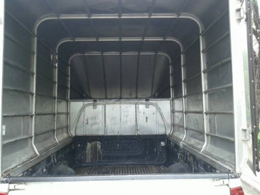 รถสวยพร้อมใช้งานเครื่อง2.5คอมมอลเรว ติดตั้งหลังคาเสริมแนบพร้อมทำงานคับ