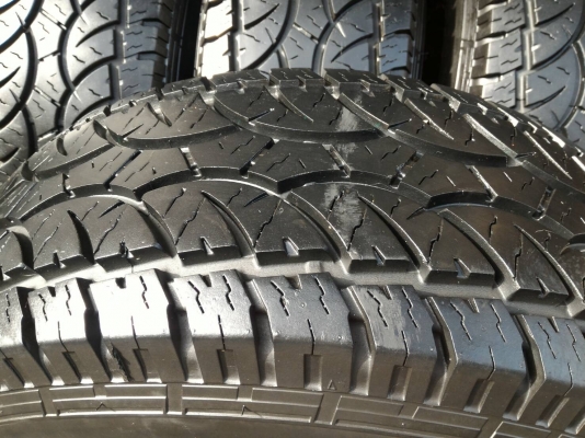 ขายล้อพร้อมยาง 31 ขอบ 15 AT ทั้งชุด 6900 ขายล้อพร้อมยาง 31 ขอบ 15 AT ทั้งชุด 6900