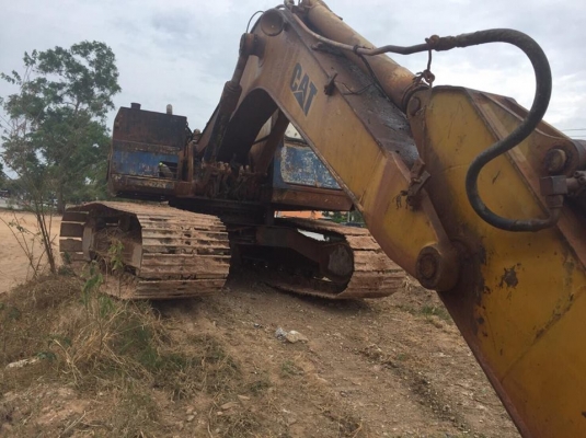 รถขุด CAT E120B ขายตามสภาพ แกนมอเตอร์สวิงขาดอย่างอื่นกติ รถทำงานดี