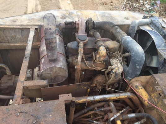 รถขุด CAT E120B ขายตามสภาพ แกนมอเตอร์สวิงขาดอย่างอื่นกติ รถทำงานดี