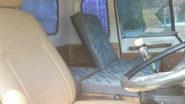 รถบรรทุก HINO 10 ล้อดัมพ์ SUMO FM227 ระบบ 2 เพลา รถบรรทุก HINO 10 ล้อดัมพ์ SUMO FM227 ระบบ 2 เพลา