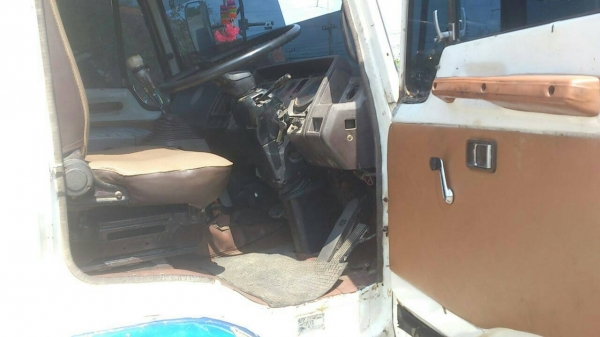 รถบรรทุก HINO 10 ล้อดัมพ์ SUMO FM227 ระบบ 2 เพลา รถบรรทุก HINO 10 ล้อดัมพ์ SUMO FM227 ระบบ 2 เพลา