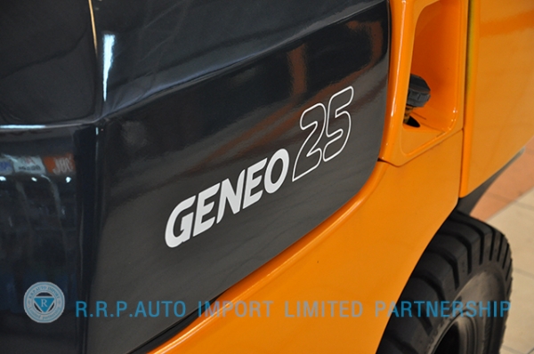 ขายรถโฟล์คลิฟท์มือสอง TOYOTA รุ่น7FD25-22189 ราคา 355,000 บาท นำเข้าจากประเทศญี่ปุ่น 100\% ไม่เคยใช้งานในไทย