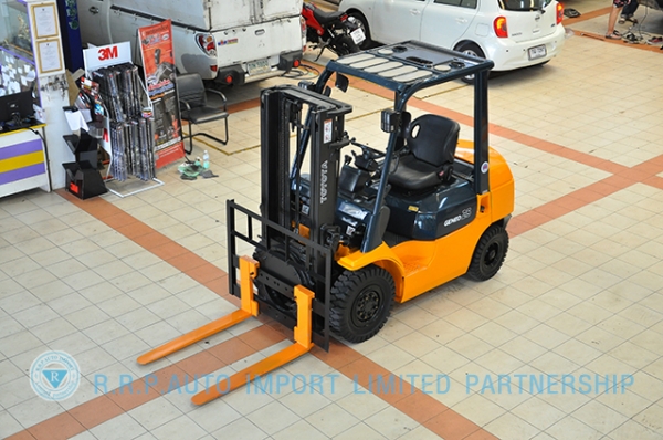 ขายรถโฟล์คลิฟท์มือสอง TOYOTA รุ่น7FD25-22189 ราคา 355,000 บาท นำเข้าจากประเทศญี่ปุ่น 100\% ไม่เคยใช้งานในไทย