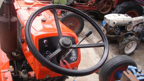 รถคูโบต้า KRT140 พลัส รถคูโบต้า KRT140 พลัส