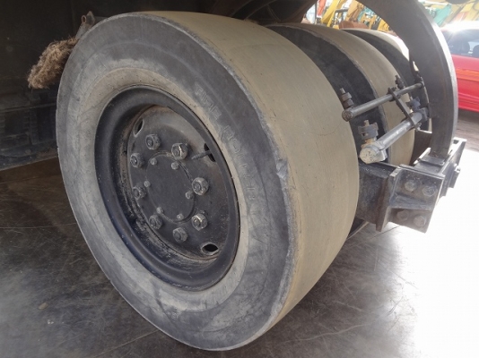 RT200WT-C ปี 1998 2949ชม. นำเข้าญี่ปุ่น ไม่เคยใช้บ้านเรา พร้อมใช้งาน สอบถาม 0627091748 ธีรเทพ