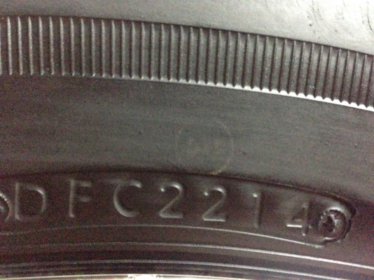 ยาง Bridgestone 265-65-17. ปลายปี 14 ยาง Bridgestone 265-65-17. ปลายปี 14