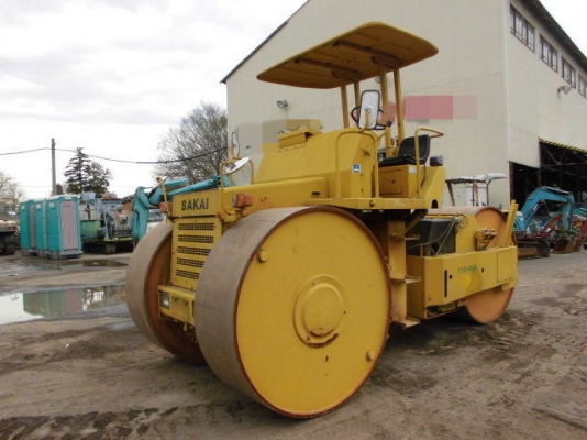 SAKAI R2S#12604 ปี1993 1,652ชม. เก่าญี่ปุ่น 100\% ไม่เคยใช้บ้านเรา พร้อมใช้งาน สอบถาม 0627091748 ธีรเทพ