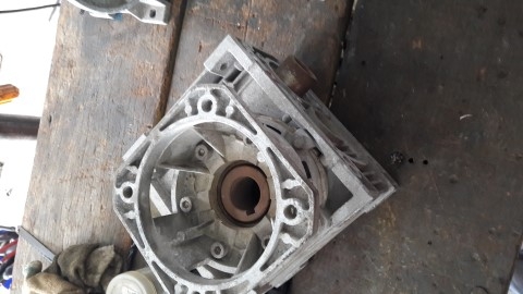 เกียร์ทดรอบมอเตอร์