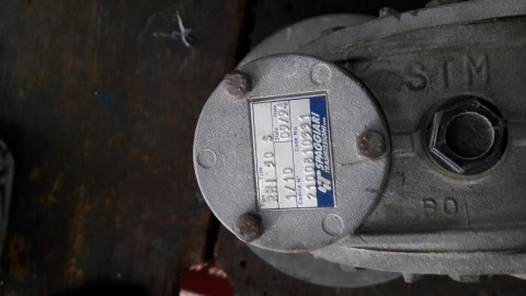 เกียร์ทดรอบมอเตอร์