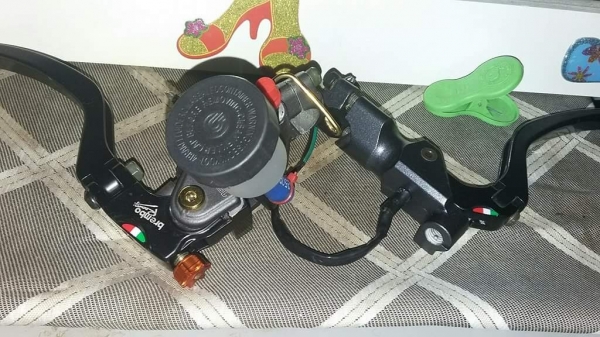 ขายปั้ม ITALY ซ้าย-ขวา งานเทพๆ