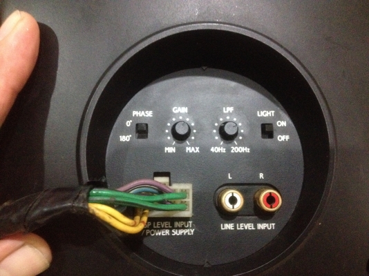 ตู้ซับ ALPINE SWE 1390 เเอมในตัว 200 W เก่าญี่ปุ่นสภาพสวยใช้งานได้ปกติ