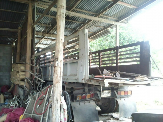 -ขาย 10ล้อดั้ม  2 เพลาจั้มโบ้200เครื่องร็อคกี้ 175 แรง เบรคทีปฟี่ สโลว์กลาง  เอกสารพร้อมโอน