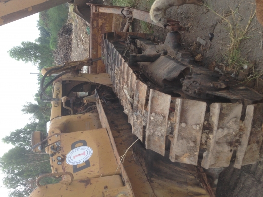 ขายอะไหร่รถแทร็กเตอร์ CAT D4D