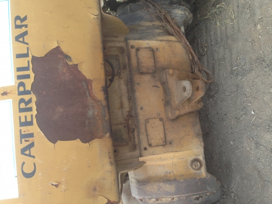 ขายอะไหร่รถแทร็กเตอร์ CAT D4D