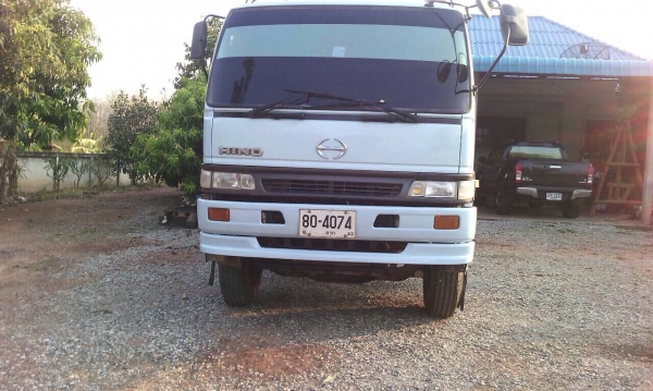 ขายรถบรรทุก HINO 2K เครื่องเดิม 240 แรง 2 เพลา ปี 42 เกียร์เดิม ทะเบียนพร้อม ขายรถบรรทุก HINO 2K เครื่องเดิม 240 แรง 2 เพลา ปี 42 เกียร์เดิม ทะเบียนพร้อม