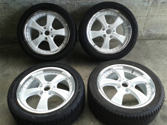 Raysแท้ขอบ17นิ้ว5รู114 พร้อมยาง สวยๆ 4 ล้อ ราคา 7500 บาท