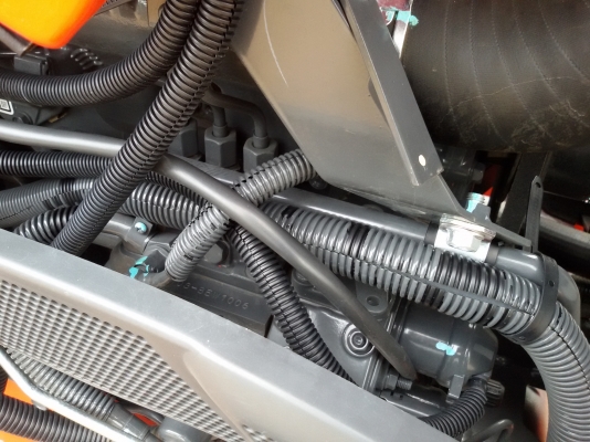 ปัญญาแทรคเตอร์..จัดมาให้ครับ ด่วน!!!คูโบต้า L3608SP พร้อมใบมีดคานล่าง พร้อมผาน6 ตราช้าง22&times;6รถไร่สีเดิมๆจัดส่ง อ.บ้านแหลม จ.เพชรบุรี