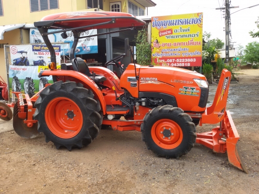 ปัญญาแทรคเตอร์..จัดมาให้ครับ ด่วน!!!คูโบต้า L3608SP พร้อมใบมีดคานล่าง พร้อมผาน6 ตราช้าง22&times;6รถไร่สีเดิมๆจัดส่ง อ.บ้านแหลม จ.เพชรบุรี