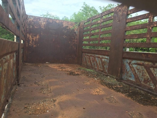 หางลูกพ่วงไม่ดั้ม 2 คาน ปี 39 ช่วงล่างดี คัสซีสวย สีและฝาข้างไม่ค่อยสวย