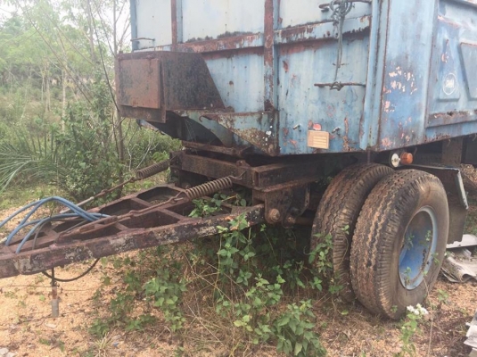 หางลูกพ่วงไม่ดั้ม 2 คาน ปี 39 ช่วงล่างดี คัสซีสวย สีและฝาข้างไม่ค่อยสวย