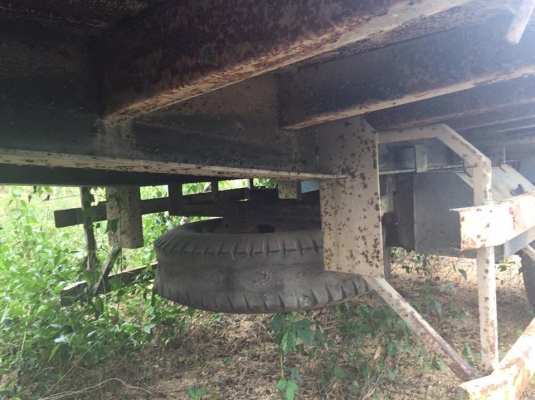 หางลูกพ่วงไม่ดั้ม 2 คาน ปี 39 ช่วงล่างดี คัสซีสวย สีและฝาข้างไม่ค่อยสวย