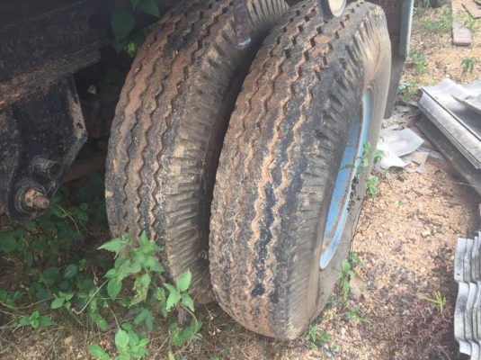 หางลูกพ่วงไม่ดั้ม 2 คาน ปี 39 ช่วงล่างดี คัสซีสวย สีและฝาข้างไม่ค่อยสวย