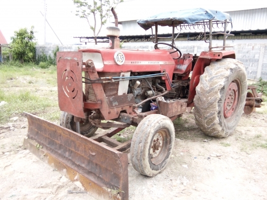 ขายรถไถแมสซี่ 185 เพลาเหลี่ยม หันหน้า ผาน7