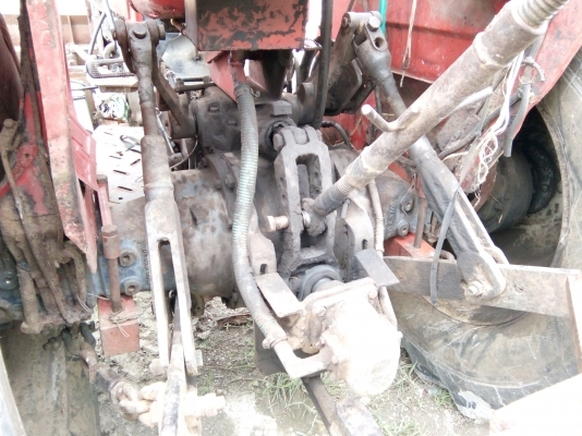 ขายรถไถแมสซี่ 185 เพลาเหลี่ยม หันหน้า ผาน7