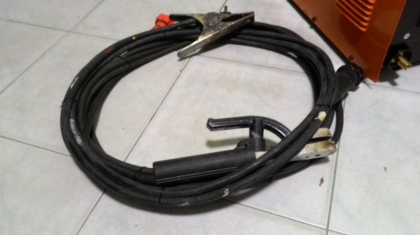 ตู้เชื่อมระบบซุปเปอร์อินเวอร์เตอร์ เจสิค MAXARC 200 Bสภาพดี อุปกรณ์ครบครับ ตู้เชื่อมระบบซุปเปอร์อินเวอร์เตอร์ เจสิค MAXARC 200 Bสภาพดี อุปกรณ์ครบครับ