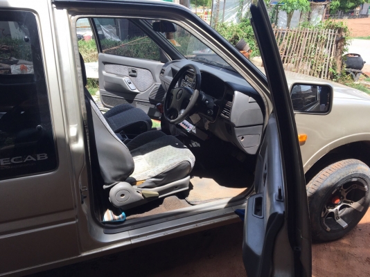 ขายรถบ้านแท้สวยๆพร้อมใช้พร้อมโอนเอกสารครบปี42 ดาก้อน