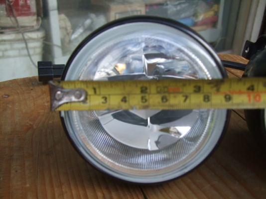 ไฟสปอตไลน์ ในกันชนISUZU